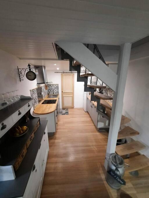 Logement Сент-Енімі Екстер'єр фото